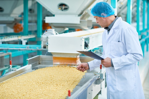 Food processing plants that export food will need an SFCR licence to continue operating